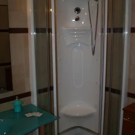 Centro 5* לצ'ה